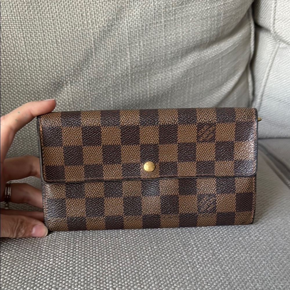 Louis Vuitton Damier Ebene Sarah Wallet